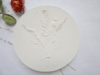Botanical bas relief 'Papaver'