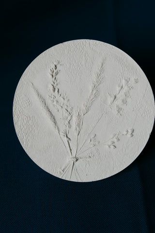 Botanical bas relief 'Papaver&Solidago'