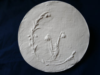 reliefdekor botanical bas relief märzenbecher