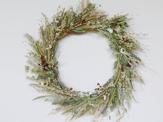 türkranz herbst boho hagebutten gräser