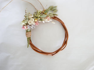 kleiner kranz weidenruten