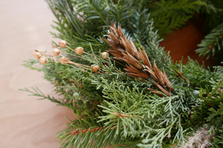 Adventskranz 'Goldiger Nadelwald'