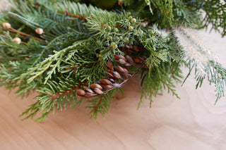 Adventskranz 'Goldiger Nadelwald'